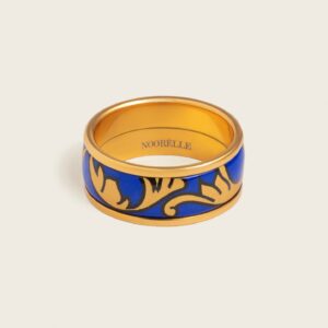 Elle Ring
